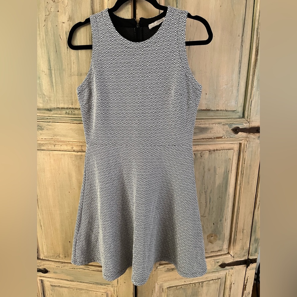 LOFT Black and White Patterned Mini Dress size 4